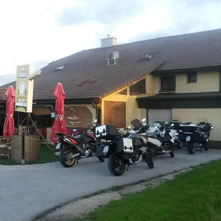 Pri Ancki Sobe Ljubljana Suburbs