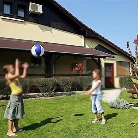 לינה וארוחת בוקר Pri Ancki Sobe Ljubljana Suburbs