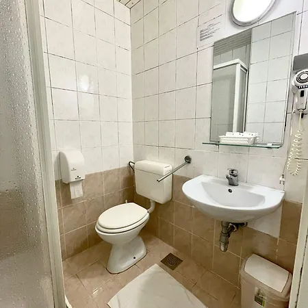 לינה וארוחת בוקר Pri Ancki Sobe Ljubljana Suburbs 3*