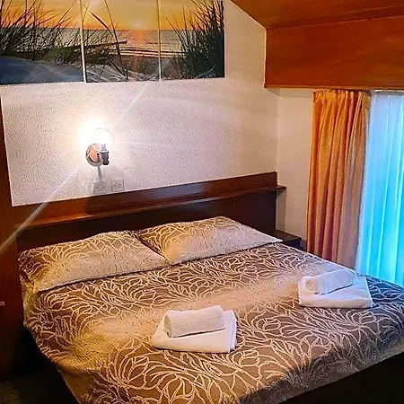 Pri Ancki Sobe Ljubljana Suburbs Bed & Breakfast 3*