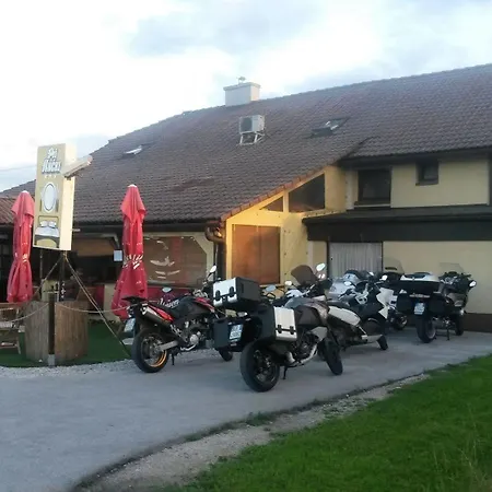 Pri Ancki Ljubljana Suburbs Bed & Breakfast