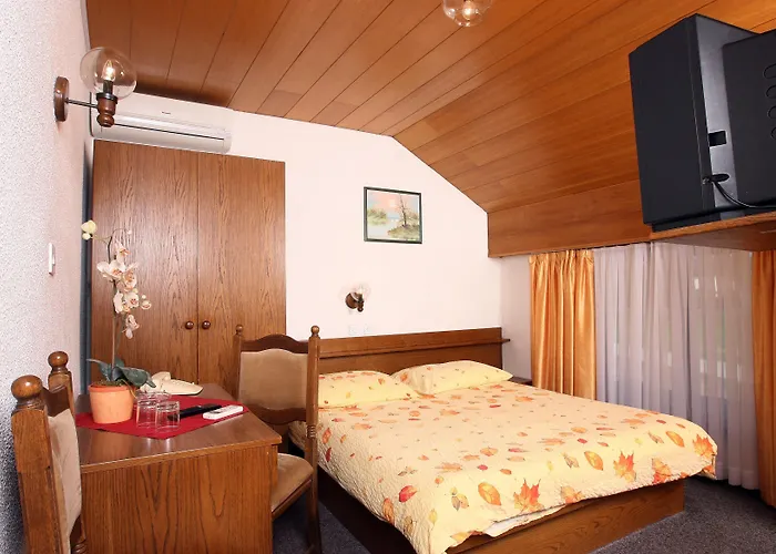 Pri Ancki Sobe Ljubljana Suburbs Bed & Breakfast Medvode