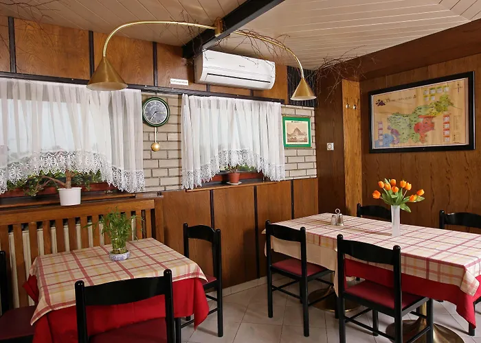 Pri Ancki Sobe Ljubljana Suburbs Bed & Breakfast Medvode